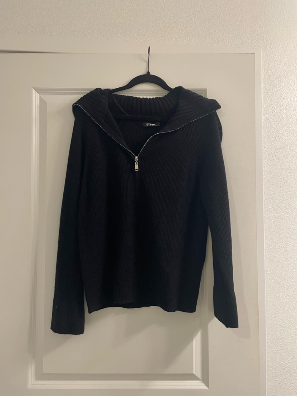 Cozy Black Quarter Zip Sweater with Folded Collar